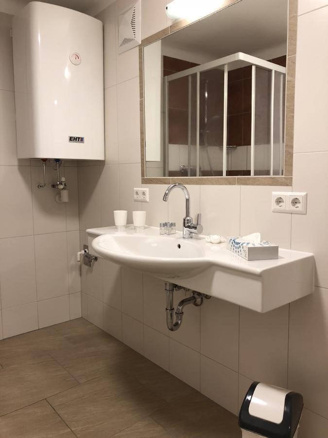 Cityapartment Melitta Schladming Bagian luar foto